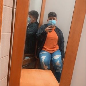 Meet your Posher, Aaron